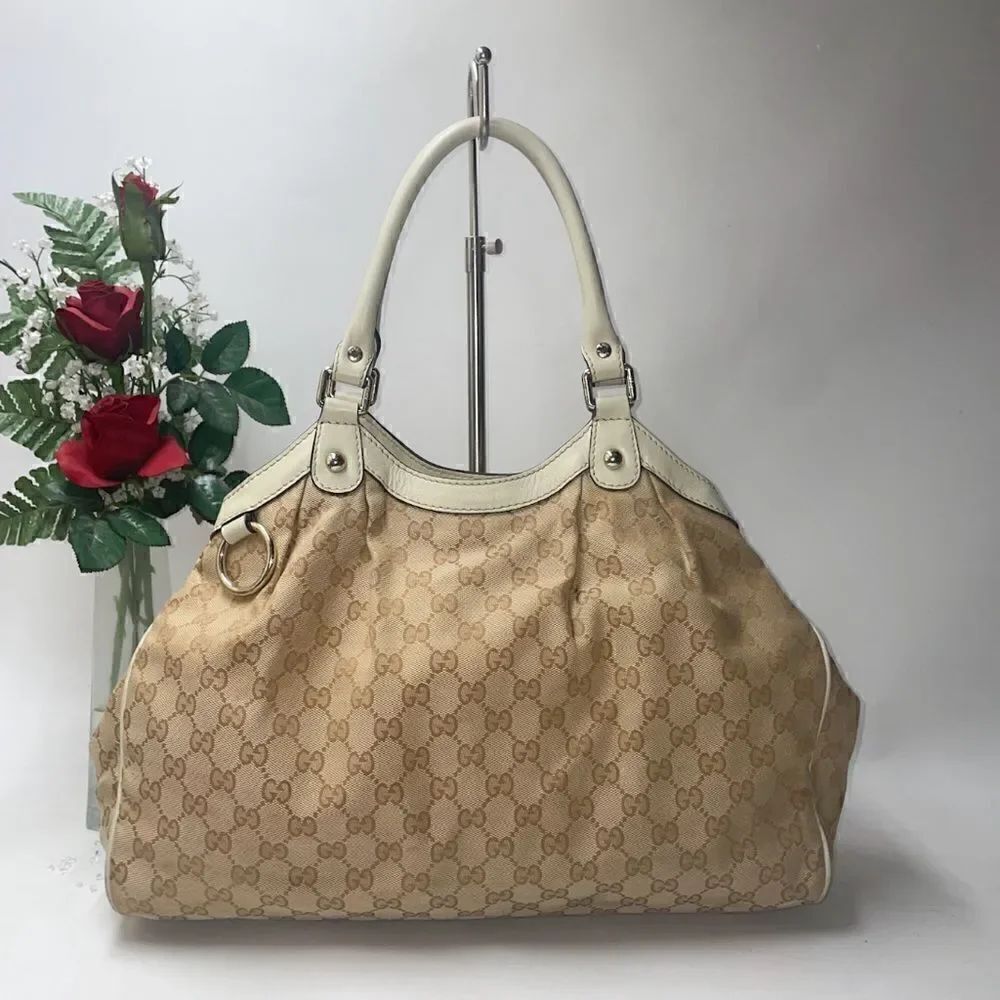 BEAUTIFUL! Authentic Gucci Sukey GG Logo Leather Trim Tote B…